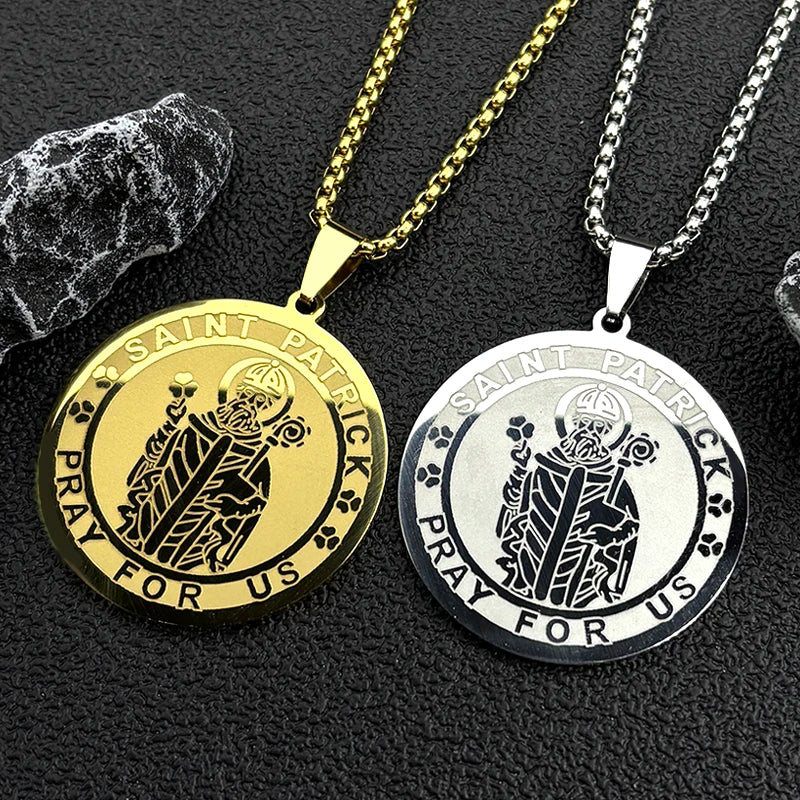 Saint Patrick “Pray for Us” Medal Necklace – Stainless Steel Gold-Tone Catholic Pendant, Patron Saint of Ireland, Unisex 60cm Chain
