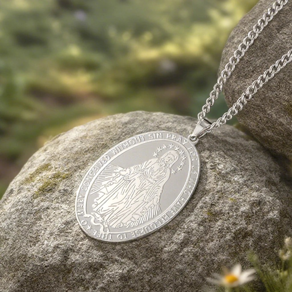 Miraculous Medal Pendant – Double-Sided Virgin Mary Catholic Necklace