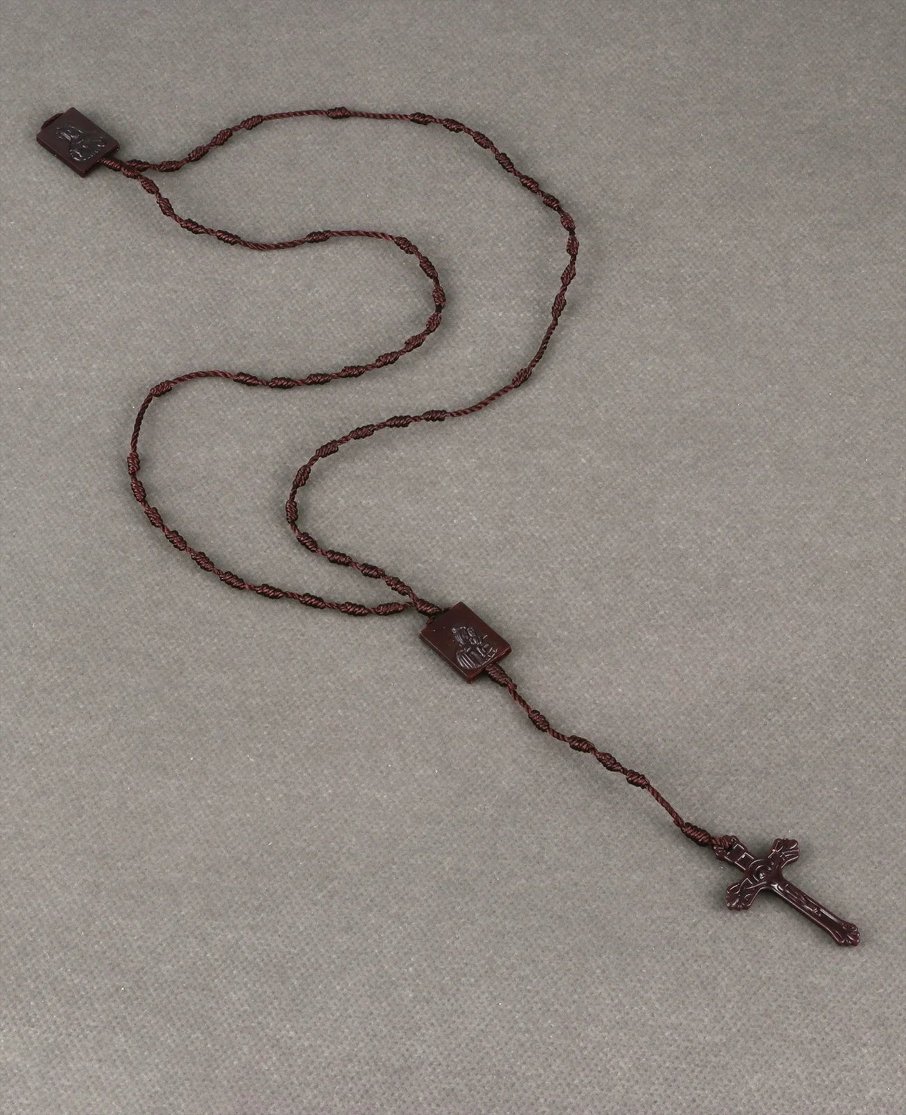 Our Lady of Mount Carmel Braided Scapular Rosary Necklace with Crucifix Cross – Catholic Devotional Protection Necklace (Unisex)